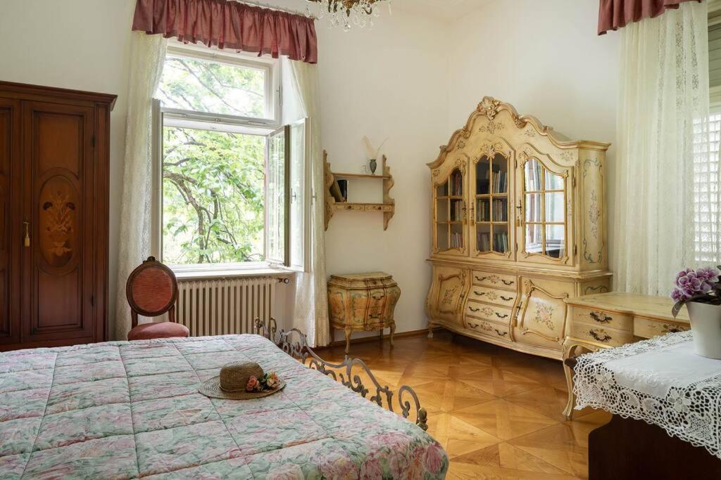 Anna * Merano