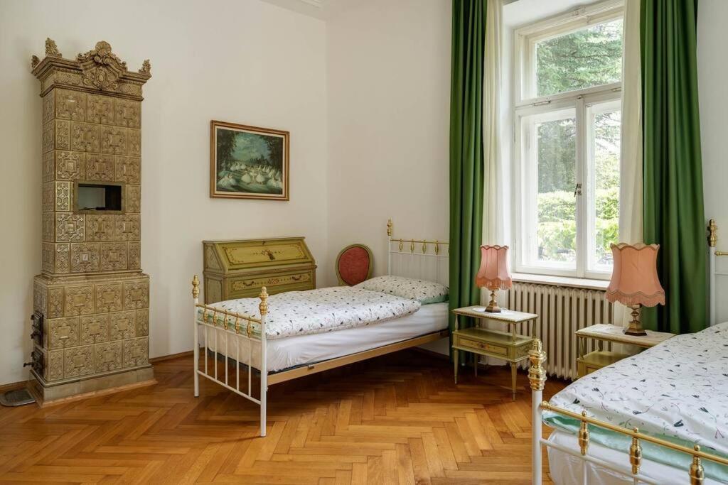 Anna Apartment
